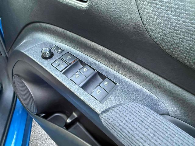 シエンタ ハイブリッドG ドライブレコーダー バックカメラ レーンアシスト 衝突被害軽減システム 両側電動スライドドア オートライト スマートキー 電動格納ミラー 3列シート CVT アルミホイール 盗難防止システム(11枚目)