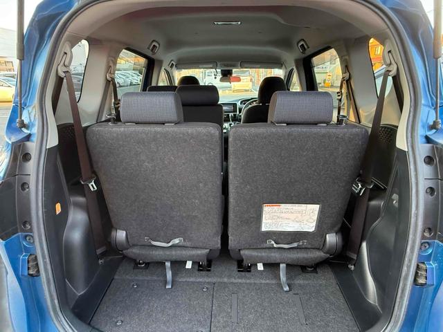 シエンタ ハイブリッドG ドライブレコーダー バックカメラ レーンアシスト 衝突被害軽減システム 両側電動スライドドア オートライト スマートキー 電動格納ミラー 3列シート CVT アルミホイール 盗難防止システム(24枚目)