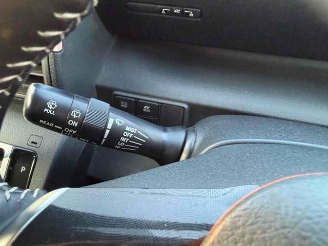 シエンタ ハイブリッドG ドライブレコーダー バックカメラ レーンアシスト 衝突被害軽減システム 両側電動スライドドア オートライト スマートキー 電動格納ミラー 3列シート CVT アルミホイール 盗難防止システム(27枚目)