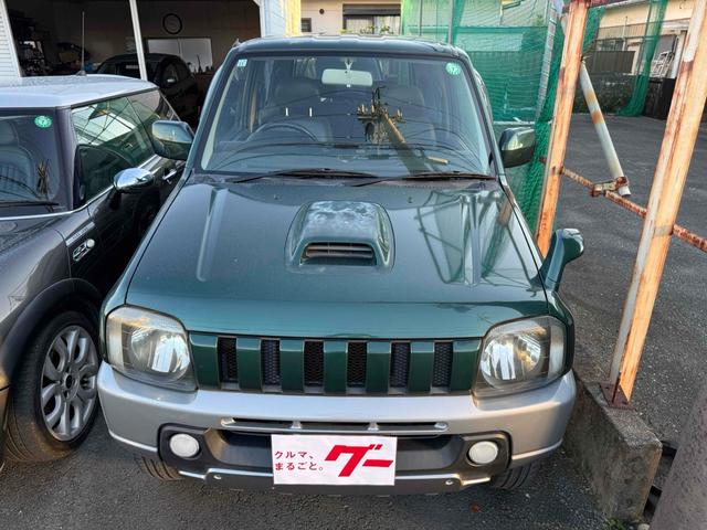 ジムニー ランドベンチャー　４ＷＤ　キーレスエントリー　電動格納ミラー　ＭＴ　ＡＢＳ　アルミホイール　衝突安全ボディ　エアコン　パワーウィンドウ（15枚目）