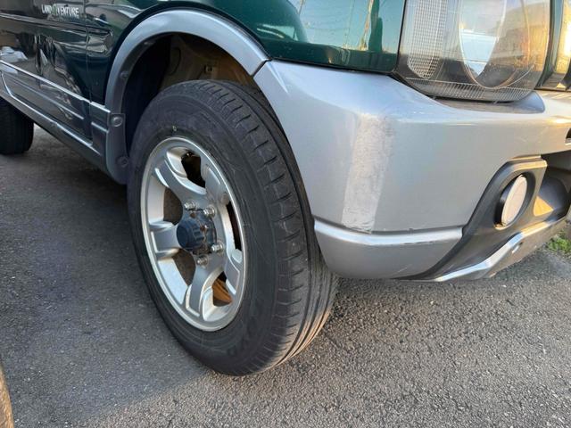 ジムニー ランドベンチャー　４ＷＤ　キーレスエントリー　電動格納ミラー　ＭＴ　ＡＢＳ　アルミホイール　衝突安全ボディ　エアコン　パワーウィンドウ（20枚目）
