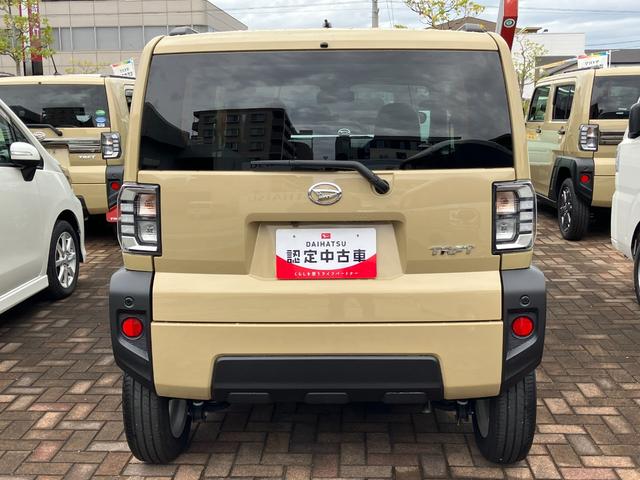 タフト G 15インチアルミホイール オートレベリング機能付フルLEDヘッドランプ LEDフォグランプ 本革巻ステアリングホイール 本革巻インパネセンターシフト TFTカラーマルチインフォメーションディスプレイ(19枚目)