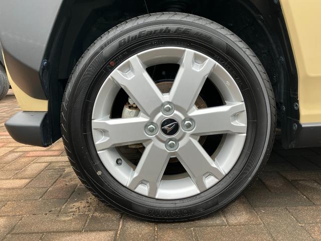 タフト G 15インチアルミホイール オートレベリング機能付フルLEDヘッドランプ LEDフォグランプ 本革巻ステアリングホイール 本革巻インパネセンターシフト TFTカラーマルチインフォメーションディスプレイ(20枚目)