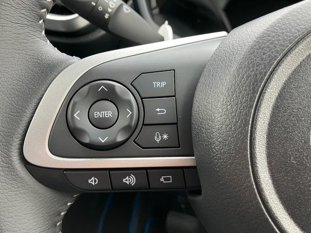 ロッキー プレミアムG HEV 17インチアルミホイール UVIRカット遮音ガラス フルLEDヘッドランプ キーフリーシステム 革巻きステアリングホイール 本革シフトノブ アクティブマルチインフォメーションメーター(8枚目)