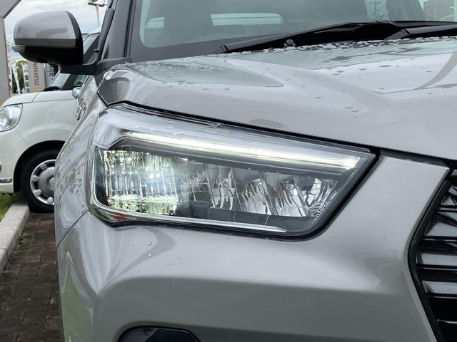 ロッキー プレミアムG HEV 17インチアルミホイール UVIRカット遮音ガラス フルLEDヘッドランプ キーフリーシステム 革巻きステアリングホイール 本革シフトノブ アクティブマルチインフォメーションメーター(13枚目)