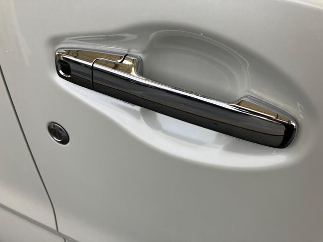 ワゴンR スティングレー HYBRID X 全方位モニター付きナビ バックカメラ オートライト Bluetooth 純正ナビ プッシュスタート シートヒーター オートエアコン ETC スズキセーフティーサポート 衝突被害軽減システム アイドリングストップ(17枚目)