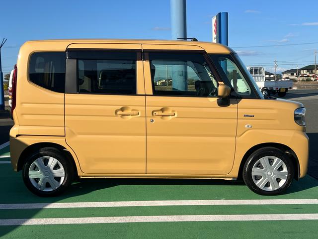 スペーシア ＨＹＢＲＩＤ　Ｇ　衝突被害軽減ブレーキ　メモリーナビ　誤発進抑制機能　オートライト　Ｂｌｕｅｔｏｏｔｈ　スライドドア　純正ナビ　プッシュスタート　オートエアコン　スズキセーフティーサポート　衝突被害軽減システム　アイドリングストップ　衝突安全ボディ（5枚目）