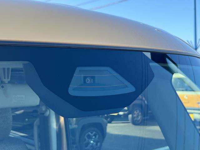 スペーシア ＨＹＢＲＩＤ　Ｇ　衝突被害軽減ブレーキ　メモリーナビ　誤発進抑制機能　オートライト　Ｂｌｕｅｔｏｏｔｈ　スライドドア　純正ナビ　プッシュスタート　オートエアコン　スズキセーフティーサポート　衝突被害軽減システム　アイドリングストップ　衝突安全ボディ（17枚目）