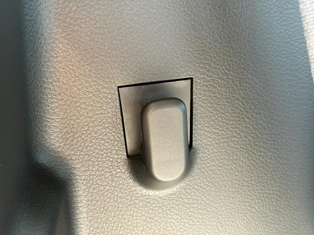 ワゴンＲスマイル Ｇ　２型　衝突被害軽減ブレーキ　メモリーナビ　誤発進抑制機能　オートライト　Ｂｌｕｅｔｏｏｔｈ　スライドドア　純正ナビ　プッシュスタート　オートエアコン　スズキセーフティーサポート　衝突被害軽減システム　横滑り防止機能　衝突安全ボディ　盗難防止システム（29枚目）