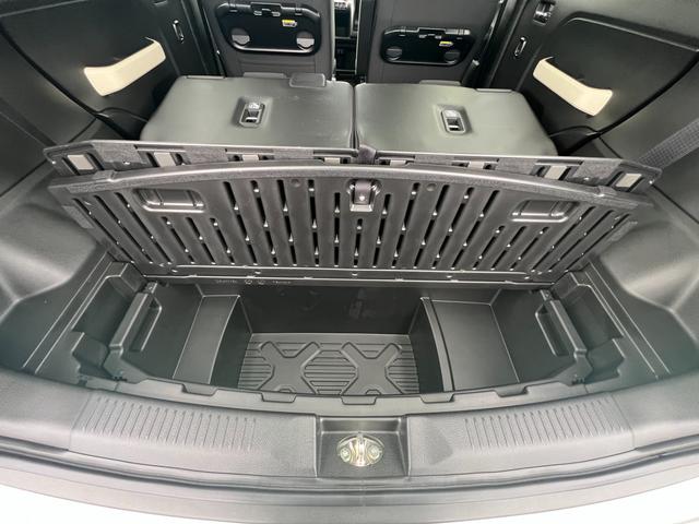 クロスビー HYBRID MV 4型 ターボエンジン LEDライト オートライト プッシュスタート シートヒーター オートエアコン スズキセーフティーサポート 衝突被害軽減システム アイドリングストップ 横滑り防止機能 盗難防止システム 衝突安全ボディ(31枚目)