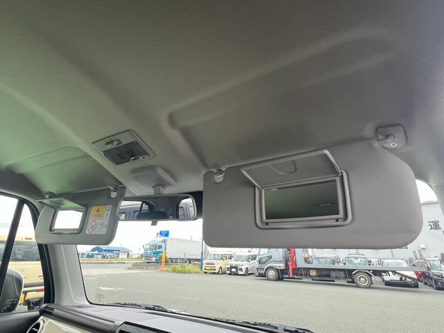 クロスビー HYBRID MV 4型 ターボエンジン LEDライト オートライト プッシュスタート シートヒーター オートエアコン スズキセーフティーサポート 衝突被害軽減システム アイドリングストップ 横滑り防止機能 盗難防止システム 衝突安全ボディ(32枚目)