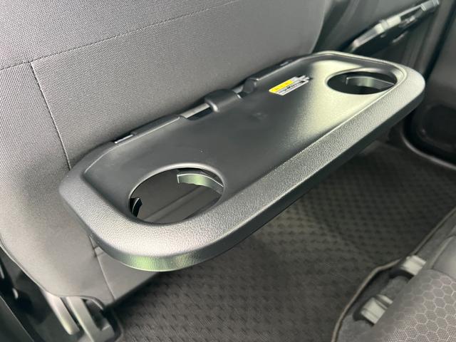 クロスビー HYBRID MV 4型 ターボエンジン LEDライト オートライト プッシュスタート シートヒーター オートエアコン スズキセーフティーサポート 衝突被害軽減システム アイドリングストップ 横滑り防止機能 盗難防止システム 衝突安全ボディ(38枚目)