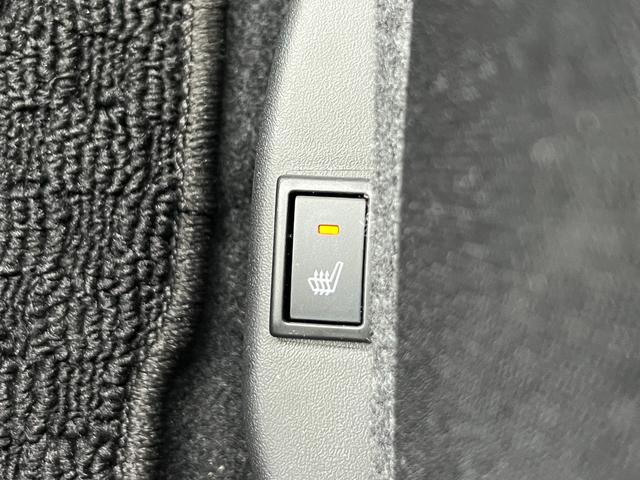 クロスビー HYBRID MV 4型 ターボエンジン LEDライト オートライト プッシュスタート シートヒーター オートエアコン スズキセーフティーサポート 衝突被害軽減システム アイドリングストップ 横滑り防止機能 盗難防止システム 衝突安全ボディ(65枚目)