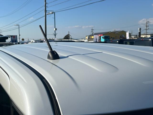 スペーシアカスタム HYBRID XS 全方位モニター付きナビ スズキコネクト スズキコネクト対応車 バックカメラ オートライト Bluetooth スライドドア 純正ナビ プッシュスタート シートヒーター オートエアコン スズキセーフティーサポート 衝突被害軽減システム(15枚目)