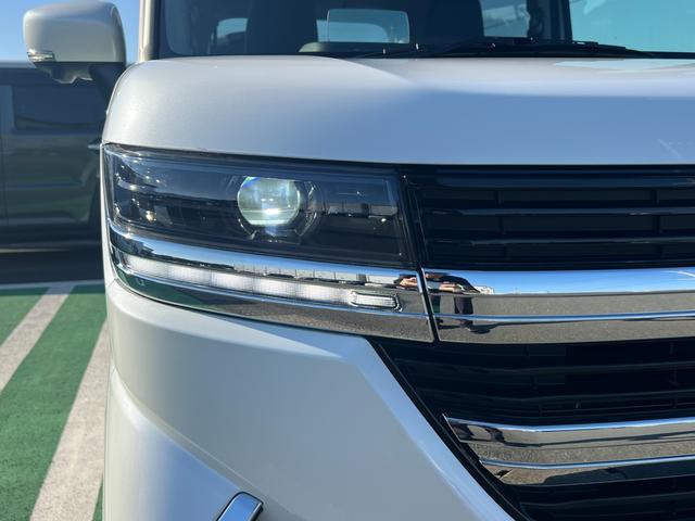 スペーシアカスタム HYBRID XS 全方位モニター付きナビ スズキコネクト スズキコネクト対応車 バックカメラ オートライト Bluetooth スライドドア 純正ナビ プッシュスタート シートヒーター オートエアコン スズキセーフティーサポート 衝突被害軽減システム(19枚目)