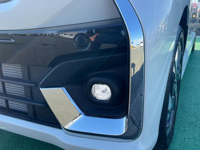 スペーシアカスタム HYBRID XS 全方位モニター付きナビ スズキコネクト スズキコネクト対応車 バックカメラ オートライト Bluetooth スライドドア 純正ナビ プッシュスタート シートヒーター オートエアコン スズキセーフティーサポート 衝突被害軽減システム(22枚目)