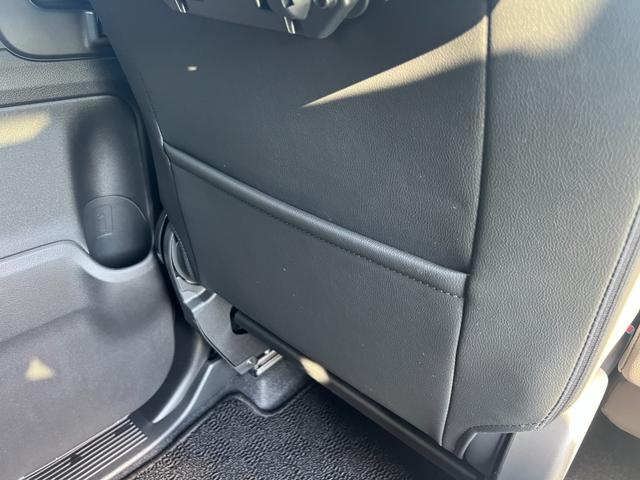 スペーシアカスタム HYBRID XS 全方位モニター付きナビ スズキコネクト スズキコネクト対応車 バックカメラ オートライト Bluetooth スライドドア 純正ナビ プッシュスタート シートヒーター オートエアコン スズキセーフティーサポート 衝突被害軽減システム(42枚目)