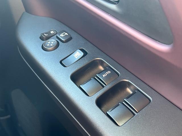 スペーシアカスタム HYBRID XS 全方位モニター付きナビ スズキコネクト スズキコネクト対応車 バックカメラ オートライト Bluetooth スライドドア 純正ナビ プッシュスタート シートヒーター オートエアコン スズキセーフティーサポート 衝突被害軽減システム(51枚目)