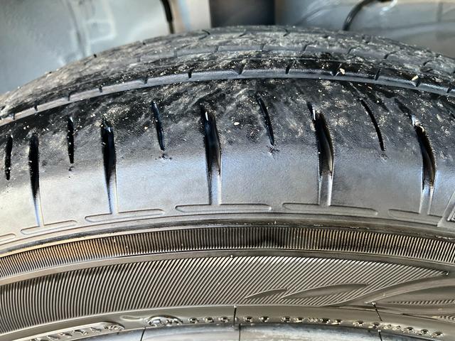 アルト ＨＹＢＲＩＤ　Ｓ　２型　バックカメラ付ディスプレーオーディオ　バックカメラ　オートライト　Ｂｌｕｅｔｏｏｔｈ　シートヒーター　スズキセーフティーサポート　衝突被害軽減システム　アイドリングストップ　横滑り防止機能　衝突安全ボディ　盗難防止システム（18枚目）