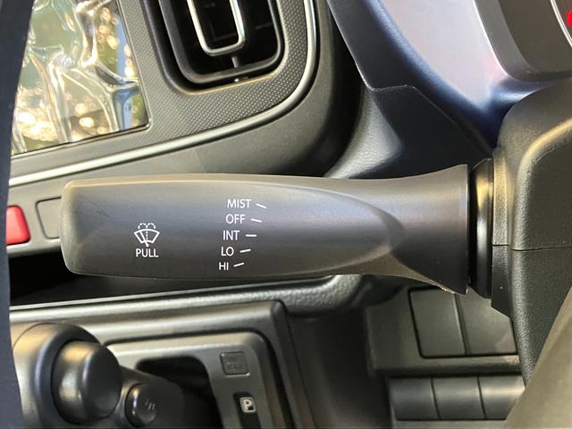 アルト ＨＹＢＲＩＤ　Ｓ　２型　バックカメラ付ディスプレーオーディオ　バックカメラ　オートライト　Ｂｌｕｅｔｏｏｔｈ　シートヒーター　スズキセーフティーサポート　衝突被害軽減システム　アイドリングストップ　横滑り防止機能　衝突安全ボディ　盗難防止システム（30枚目）