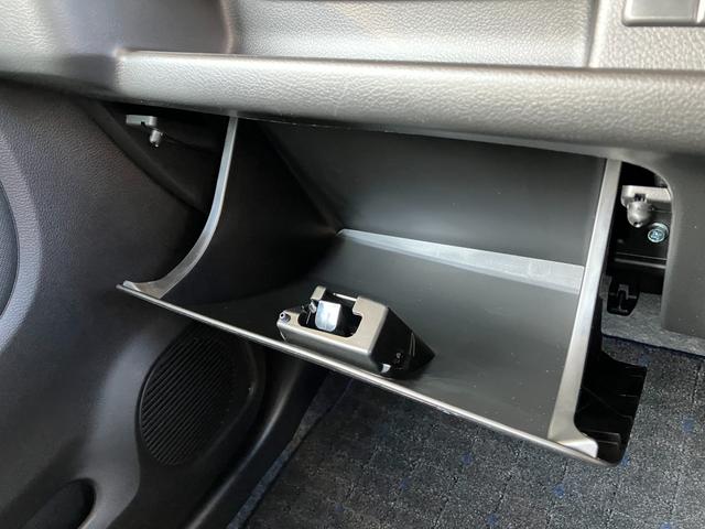 アルト ＨＹＢＲＩＤ　Ｓ　２型　バックカメラ付ディスプレーオーディオ　バックカメラ　オートライト　Ｂｌｕｅｔｏｏｔｈ　シートヒーター　スズキセーフティーサポート　衝突被害軽減システム　アイドリングストップ　横滑り防止機能　衝突安全ボディ　盗難防止システム（40枚目）