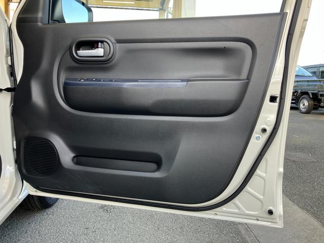 アルト ＨＹＢＲＩＤ　Ｓ　２型　バックカメラ付ディスプレーオーディオ　バックカメラ　オートライト　Ｂｌｕｅｔｏｏｔｈ　シートヒーター　スズキセーフティーサポート　衝突被害軽減システム　アイドリングストップ　横滑り防止機能　衝突安全ボディ　盗難防止システム（54枚目）