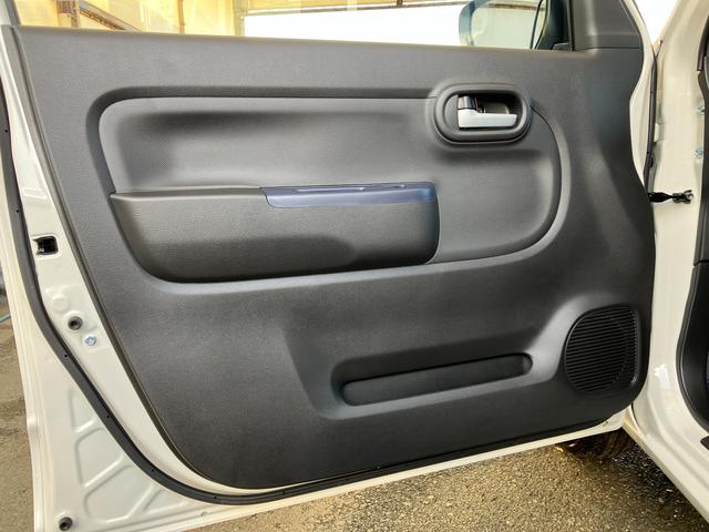 アルト ＨＹＢＲＩＤ　Ｓ　２型　バックカメラ付ディスプレーオーディオ　バックカメラ　オートライト　Ｂｌｕｅｔｏｏｔｈ　シートヒーター　スズキセーフティーサポート　衝突被害軽減システム　アイドリングストップ　横滑り防止機能　衝突安全ボディ　盗難防止システム（57枚目）
