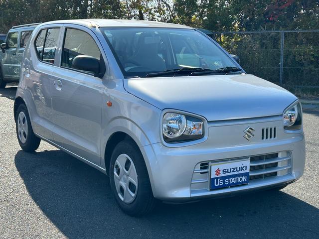 アルト Ｌ　ＣＤステレオ　キーレスエントリー　アイドリングストップ　シートヒーター　ワンオーナー　禁煙車　アイドリングストップ　衝突安全ボディ　横滑り防止機能　盗難防止システム（4枚目）