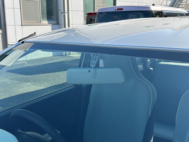 アルト Ｌ　ＣＤステレオ　キーレスエントリー　アイドリングストップ　シートヒーター　ワンオーナー　禁煙車　アイドリングストップ　衝突安全ボディ　横滑り防止機能　盗難防止システム（12枚目）