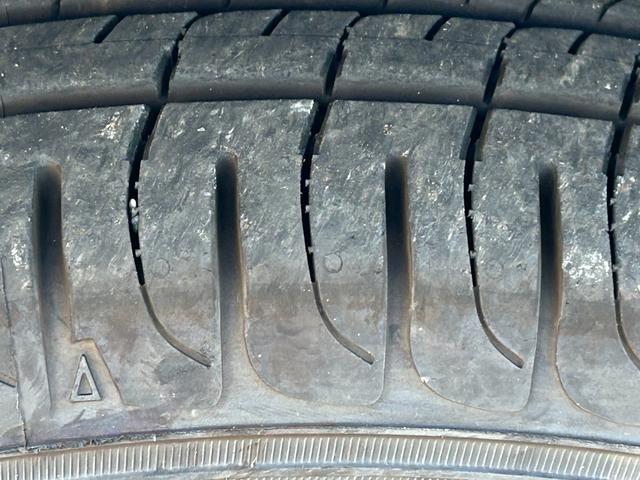 アルト Ｌ　ＣＤステレオ　キーレスエントリー　アイドリングストップ　シートヒーター　ワンオーナー　禁煙車　アイドリングストップ　衝突安全ボディ　横滑り防止機能　盗難防止システム（14枚目）