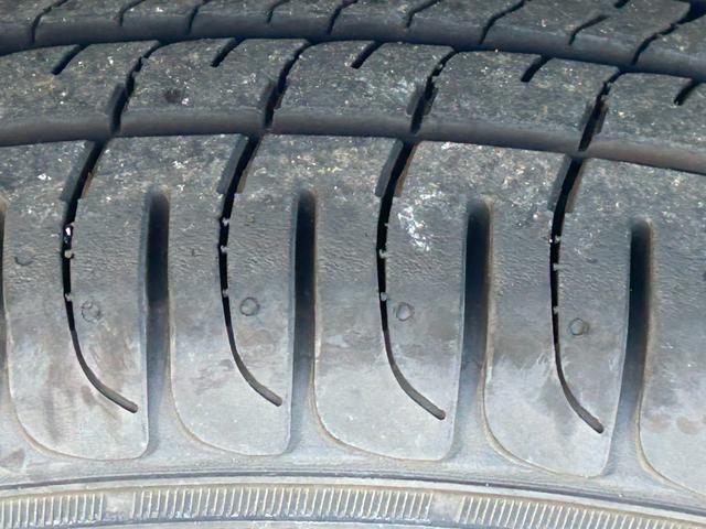 アルト Ｌ　ＣＤステレオ　キーレスエントリー　アイドリングストップ　シートヒーター　ワンオーナー　禁煙車　アイドリングストップ　衝突安全ボディ　横滑り防止機能　盗難防止システム（16枚目）