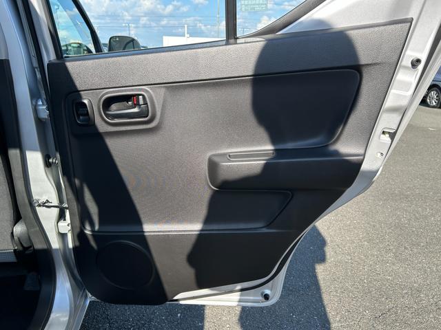 アルト Ｌ　ＣＤステレオ　キーレスエントリー　アイドリングストップ　シートヒーター　ワンオーナー　禁煙車　アイドリングストップ　衝突安全ボディ　横滑り防止機能　盗難防止システム（29枚目）