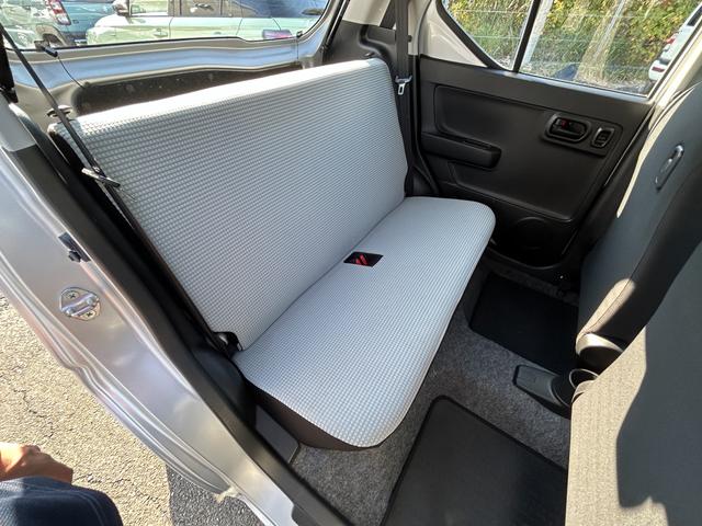 アルト Ｌ　ＣＤステレオ　キーレスエントリー　アイドリングストップ　シートヒーター　ワンオーナー　禁煙車　アイドリングストップ　衝突安全ボディ　横滑り防止機能　盗難防止システム（30枚目）