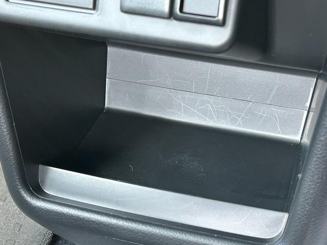 アルト Ｌ　ＣＤステレオ　キーレスエントリー　アイドリングストップ　シートヒーター　ワンオーナー　禁煙車　アイドリングストップ　衝突安全ボディ　横滑り防止機能　盗難防止システム（48枚目）