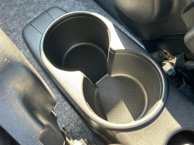 アルト Ｌ　ＣＤステレオ　キーレスエントリー　アイドリングストップ　シートヒーター　ワンオーナー　禁煙車　アイドリングストップ　衝突安全ボディ　横滑り防止機能　盗難防止システム（50枚目）