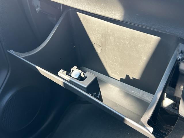 アルト Ｌ　ＣＤステレオ　キーレスエントリー　アイドリングストップ　シートヒーター　ワンオーナー　禁煙車　アイドリングストップ　衝突安全ボディ　横滑り防止機能　盗難防止システム（51枚目）