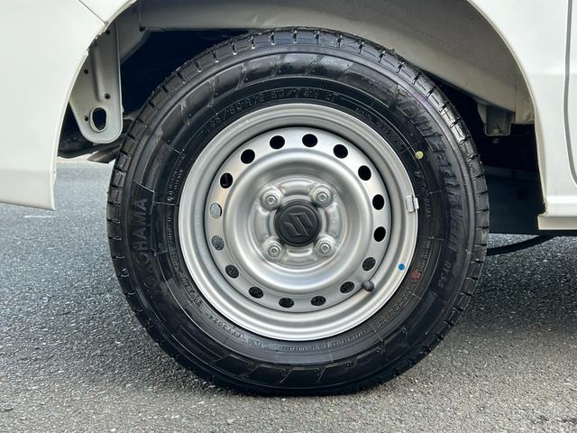 エブリイ PA 6型 5速マニュアル 両側スライドドア オートライト スライドドア 禁煙車 横滑り防止機能 衝突安全ボディ AM/FMラジオ(15枚目)