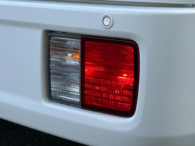 エブリイ PA 6型 5速マニュアル 両側スライドドア オートライト スライドドア 禁煙車 横滑り防止機能 衝突安全ボディ AM/FMラジオ(23枚目)