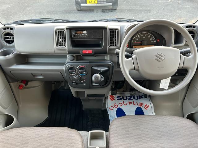 エブリイ PA 6型 5速マニュアル 両側スライドドア オートライト スライドドア 禁煙車 横滑り防止機能 衝突安全ボディ AM/FMラジオ(33枚目)