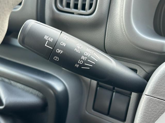 エブリイ PA 6型 5速マニュアル 両側スライドドア オートライト スライドドア 禁煙車 横滑り防止機能 衝突安全ボディ AM/FMラジオ(36枚目)