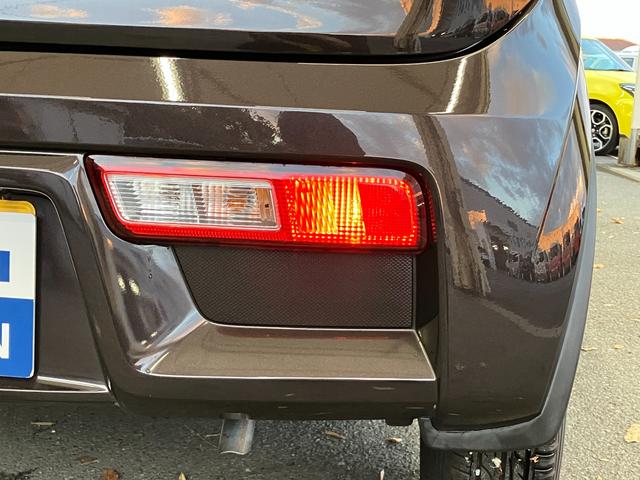 ����𑖂�Ԃ���悭�����郊�A�R���r�l�[�V���������v���̗p����Ă��܂�