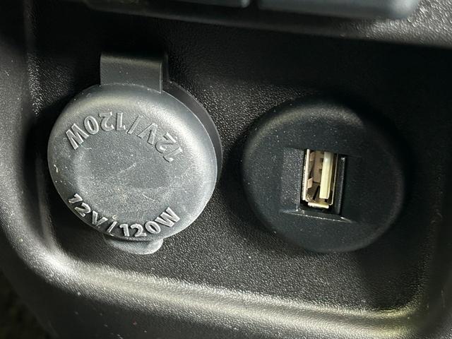 スペーシアギア ＨＹＢＲＩＤ　ＸＺ　３型　全方位モニター付メモリーナビ　バックカメラ　オートライト　Ｂｌｕｅｔｏｏｔｈ　スライドドア　純正ナビ　プッシュスタート　シートヒーター　オートエアコン　スズキセーフティーサポート　衝突被害軽減システム　アイドリングストップ（65枚目）