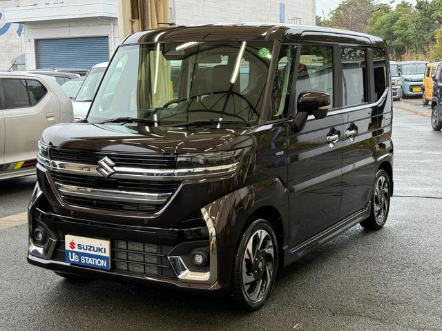 スペーシアカスタム ＨＹＢＲＩＤ　ＸＳターボ　全方位モニター付メモリーナビ　スズキコネクト対応車　バックカメラ　オートライト　Ｂｌｕｅｔｏｏｔｈ　スライドドア　純正ナビ　プッシュスタート　シートヒーター　オートエアコン　スズキセーフティーサポート　衝突被害軽減システム（2枚目）