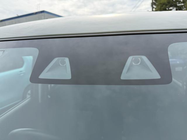 ソリオ Ｇ　２型　電動スライドドア　メモリーナビ　ＥＴＣ　オートライト　Ｂｌｕｅｔｏｏｔｈ　スライドドア　純正ナビ　プッシュスタート　オートエアコン　スズキセーフティーサポート　ワンオーナー　衝突被害軽減システム　横滑り防止機能　衝突安全ボディ（14枚目）