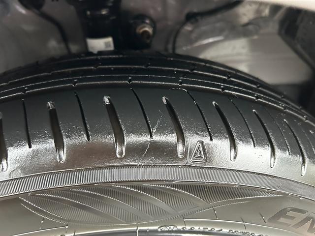 ワゴンＲスマイル ＨＹＢＲＩＤ　Ｓ　３型　電動スライドドア　ＬＥＤライト　オートライト　スライドドア　プッシュスタート　シートヒーター　オートエアコン　スズキセーフティーサポート　衝突被害軽減システム　アイドリングストップ　横滑り防止機能　衝突安全ボディ　盗難防止システム（14枚目）