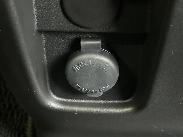 ワゴンＲスマイル ＨＹＢＲＩＤ　Ｓ　３型　電動スライドドア　ＬＥＤライト　オートライト　スライドドア　プッシュスタート　シートヒーター　オートエアコン　スズキセーフティーサポート　衝突被害軽減システム　アイドリングストップ　横滑り防止機能　衝突安全ボディ　盗難防止システム（59枚目）