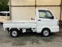 キャリイトラック ＫＣエアコン・パワステ　７型　２ＷＤ　４速ＡＴ　３方開　ＡＭ／ＦＭラジオ（5枚目）