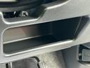ＨＹＢＲＩＤ　Ｇ　２型　メモリーナビ　衝突被害軽減ブレーキ　誤発進抑制機能　オートライト　Ｂｌｕｅｔｏｏｔｈ　純正ナビ　プッシュスタート　シートヒーター　オートエアコン　スズキセーフティーサポート　衝突被害軽減システム　アイドリングストップ　横滑り防止機能（49枚目）