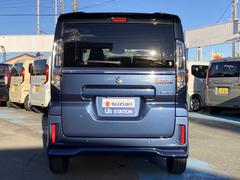 ���Ҥϥ����������ǥ����顼�α��Ĥ�����ż֥��󥿡� 3