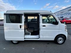 �礭���������饤�ɥɥ������ξ¦�˺��ѡ�������־�Ǥ�ɥ��γ��Ĥ˵���Ȥ鷺�˾��ߤ�Ǥ��ޤ� 6